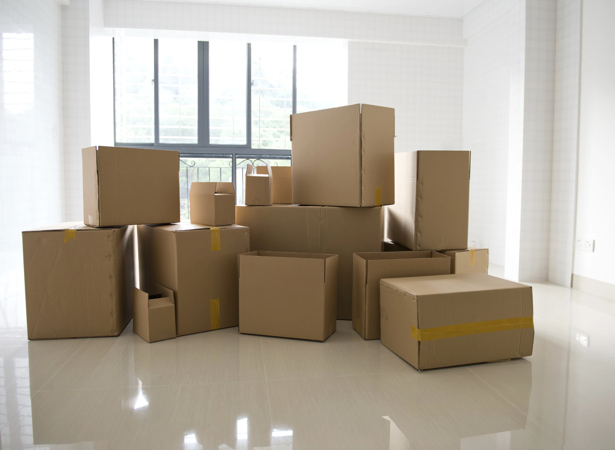 You are currently viewing What Household Items Can Be Stored at a Storage Facility?