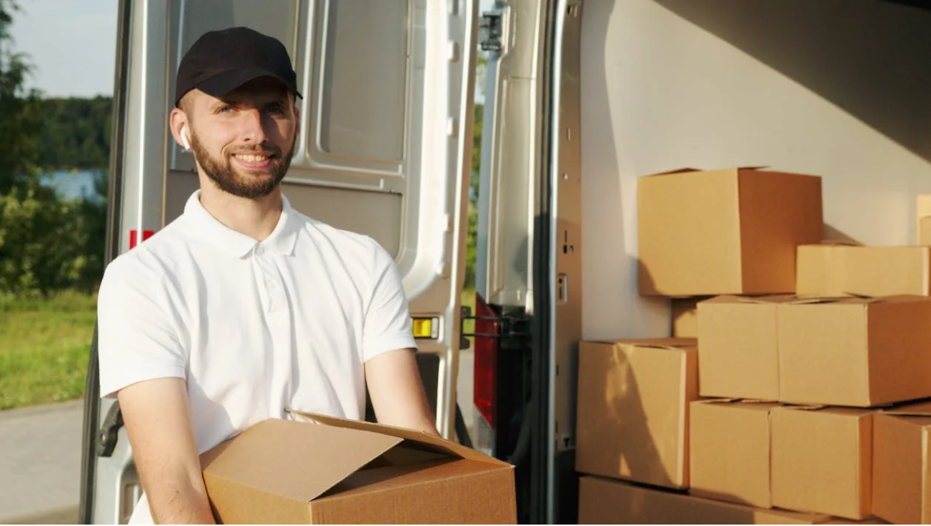 Read more about the article Convenient Solutions: Exploring the Top Moving and Storage Companies Near Fort Washington, Maryland
